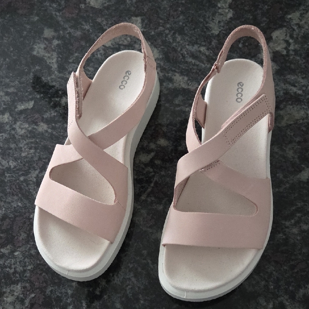 ECCO Women's Blush Sandals